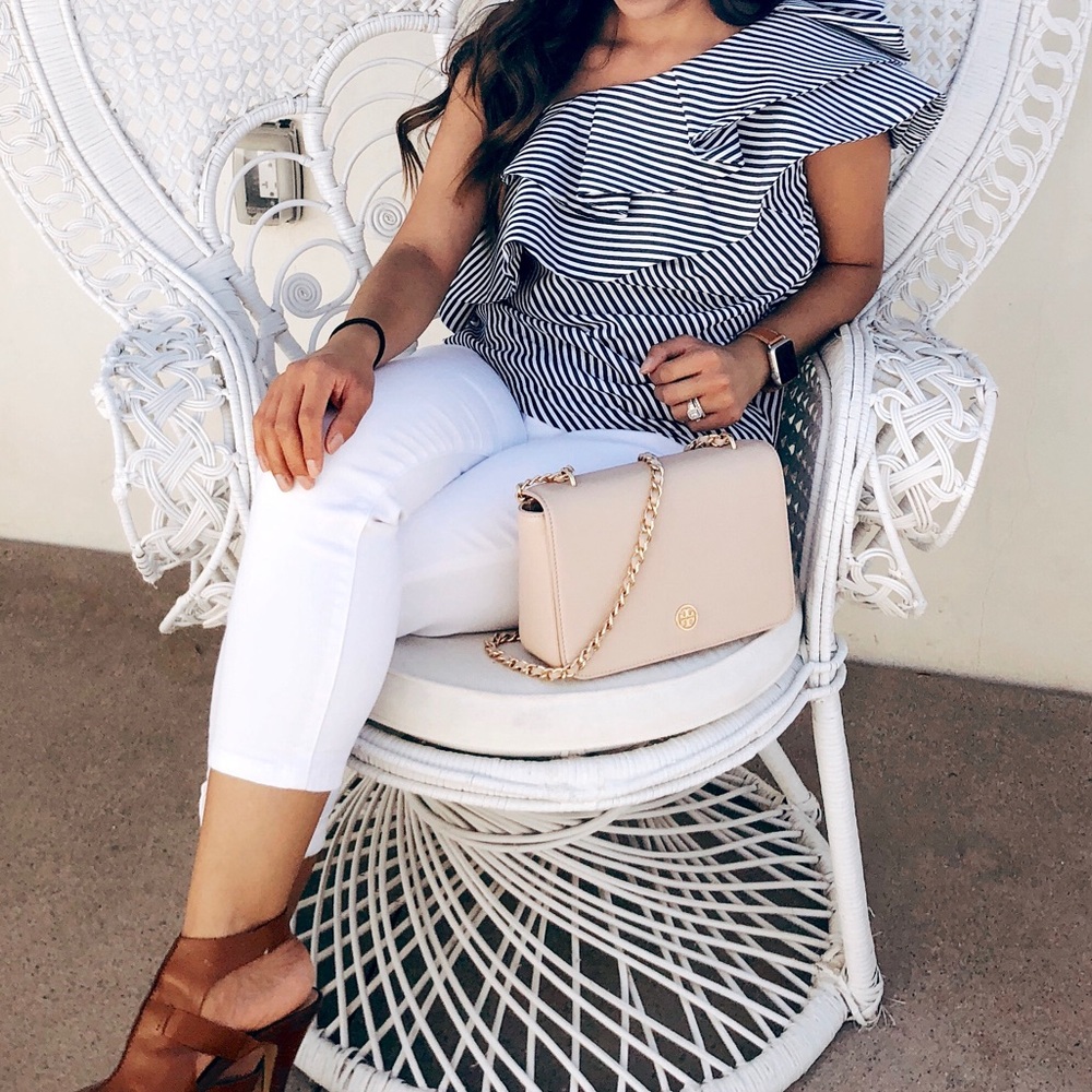 Blue and white stripped forever 21 top
